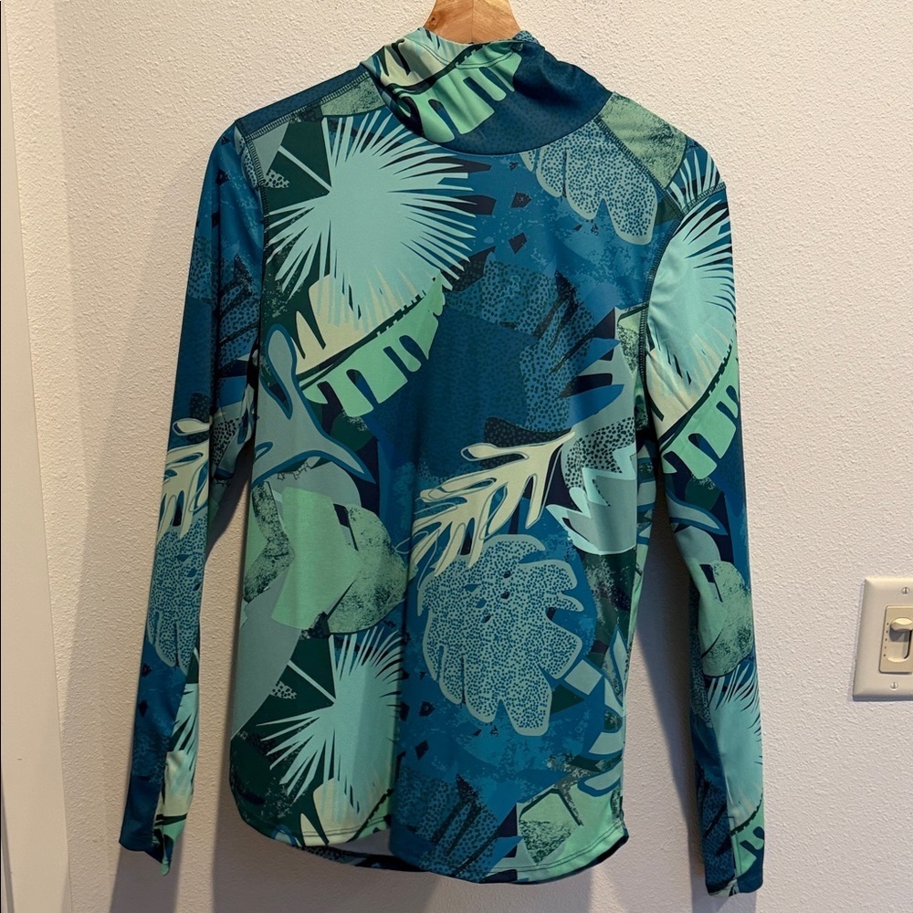 Bass Pro Shops Teal & Aqua Tropical Print Hooded Pullover